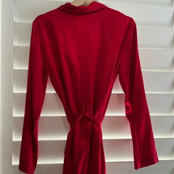 LA PERLA NWT Red Tango Short Silk Robe Tie Waist Pocket - Picture 10 of 16